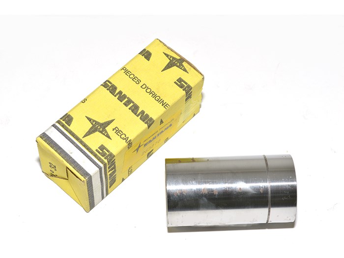 LAYSHAFT SLEEVE