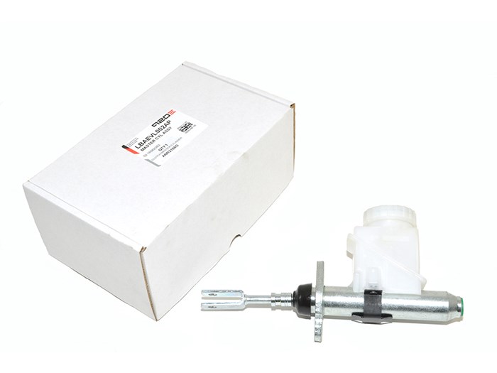 CLUTCH MASTER CYLINDER