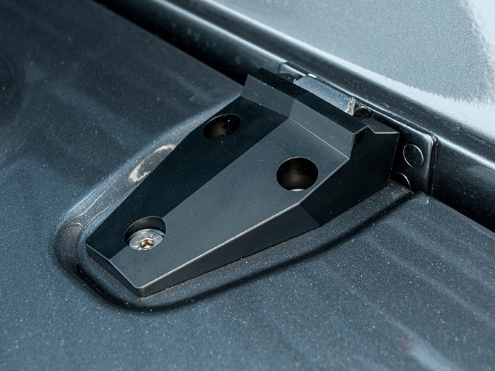 Bonnet Hinges