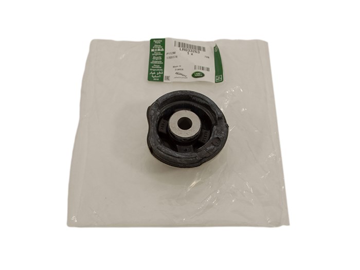 INSULATOR - BUSH TYPE