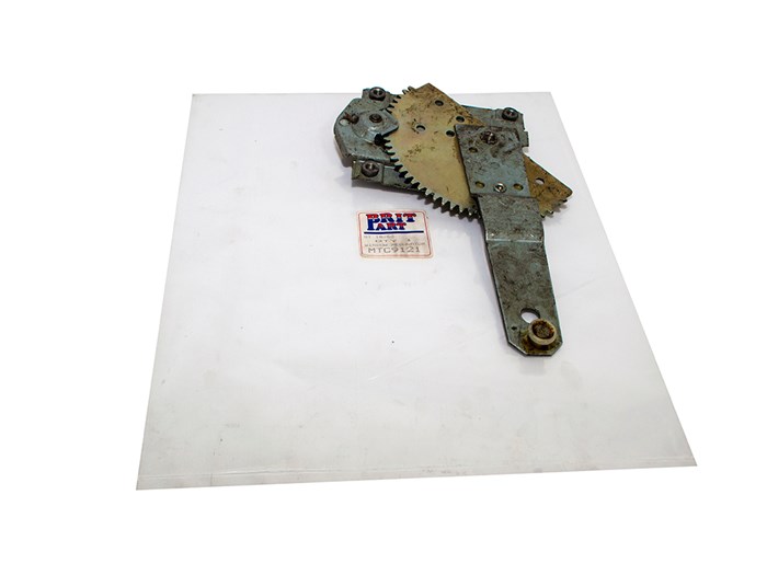 WINDOW REGULATOR