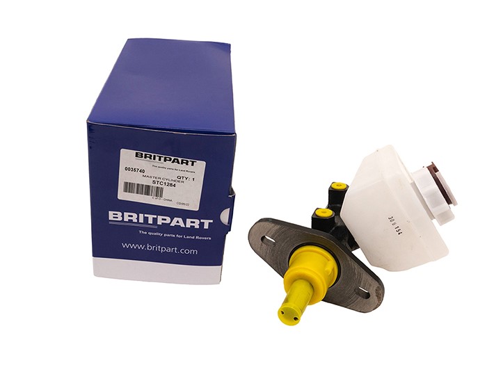 MASTER CYLINDER