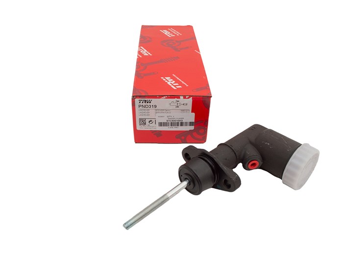 MASTER CYLINDER